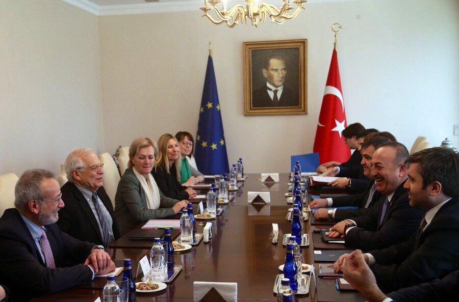 بورل به ترکیه هشدار داد: جان مردم را نباید به خطر بیاندازی