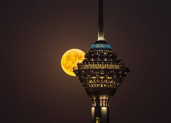 برج میلاد امشب خاموش می گردد