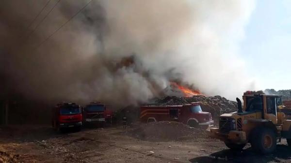 ببینید ، مهار آتش سوزی گسترده مرکز بازیافت زباله کرمانشاه بعد از 2 ساعت